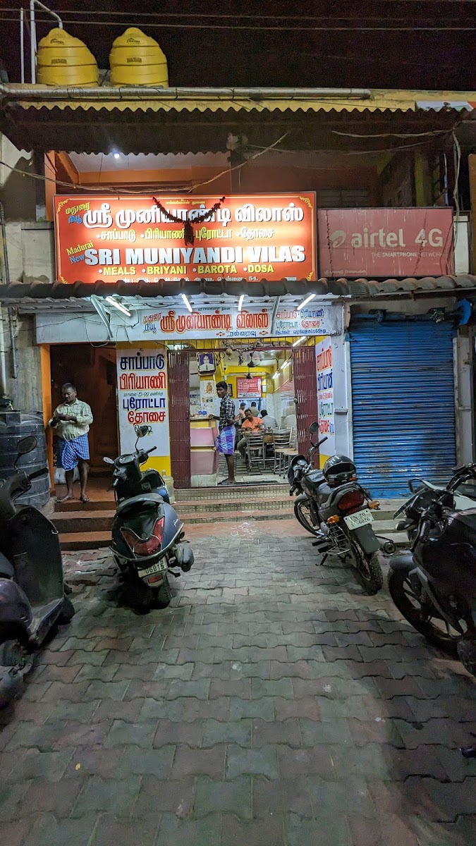 Sri Muniyandi Vilas Tamil Nadu